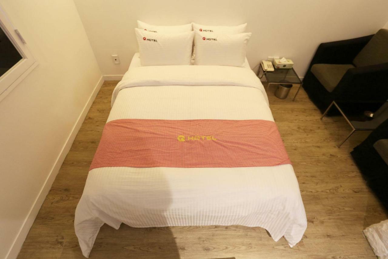 Q Hotel Паджу Екстериор снимка