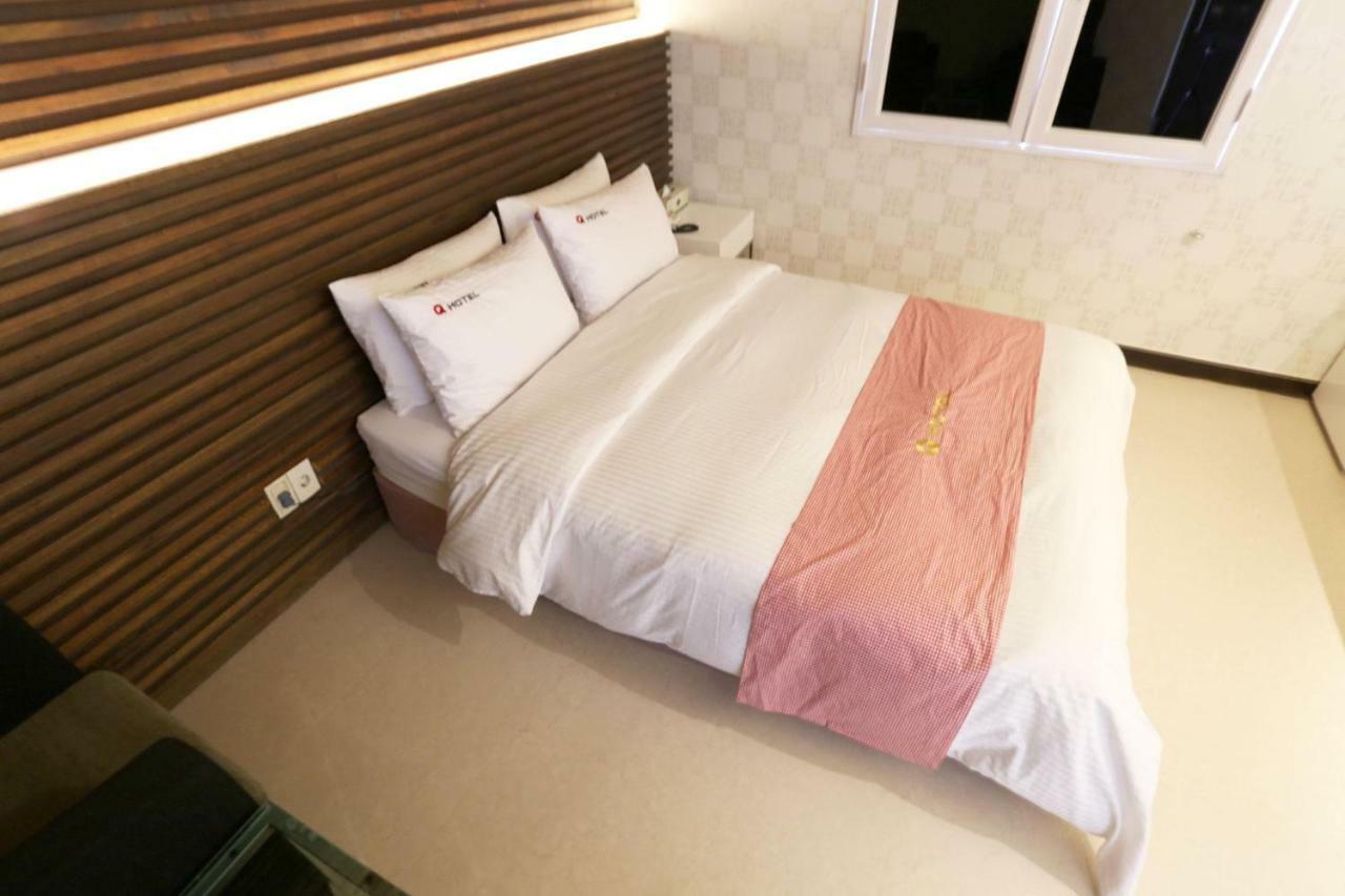 Q Hotel Паджу Екстериор снимка