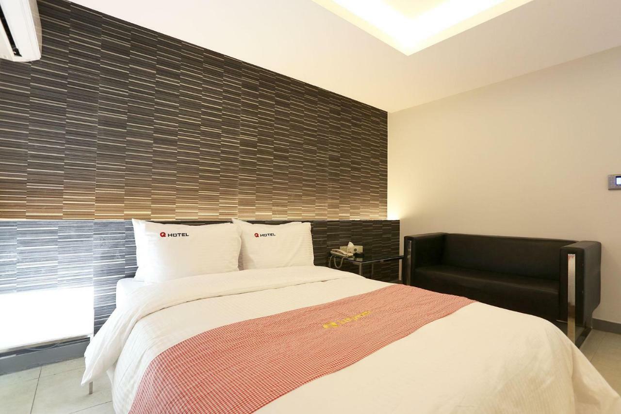 Q Hotel Паджу Екстериор снимка